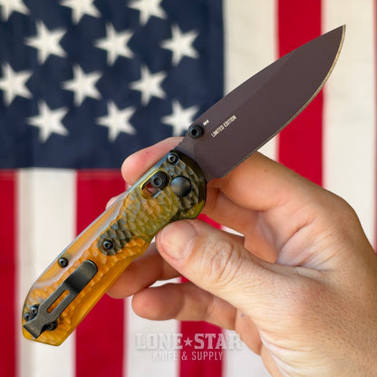 The Back Door: Benchmade Mini Freek SHOT Show 2025 Limited - 3" CPM-M4 Amethyst Cerakote, Amber Ultem - Made in USA (565PL-2501) (Trade In)