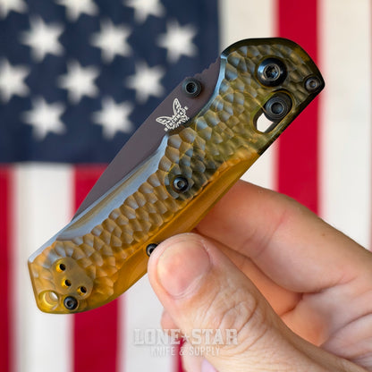The Back Door: Benchmade Mini Freek SHOT Show 2025 Limited - 3" CPM-M4 Amethyst Cerakote, Amber Ultem - Made in USA (565PL-2501) (Trade In)