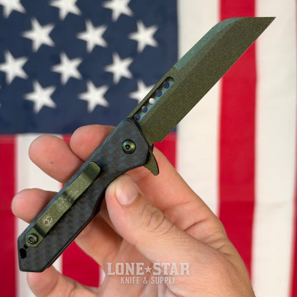 The Back Door: Heretic Jinn Manual - Metallic Green Carbon Fiber, MagnaCut Wharncliffe, Serial 055 - Made in USA (H213-MG-CF) (Trade In)