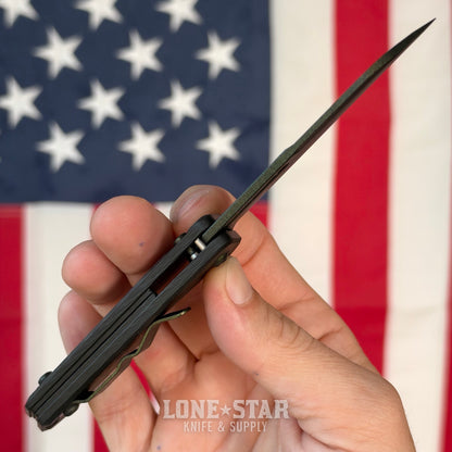 The Back Door: Heretic Jinn Manual - Metallic Green Carbon Fiber, MagnaCut Wharncliffe, Serial 055 - Made in USA (H213-MG-CF) (Trade In)