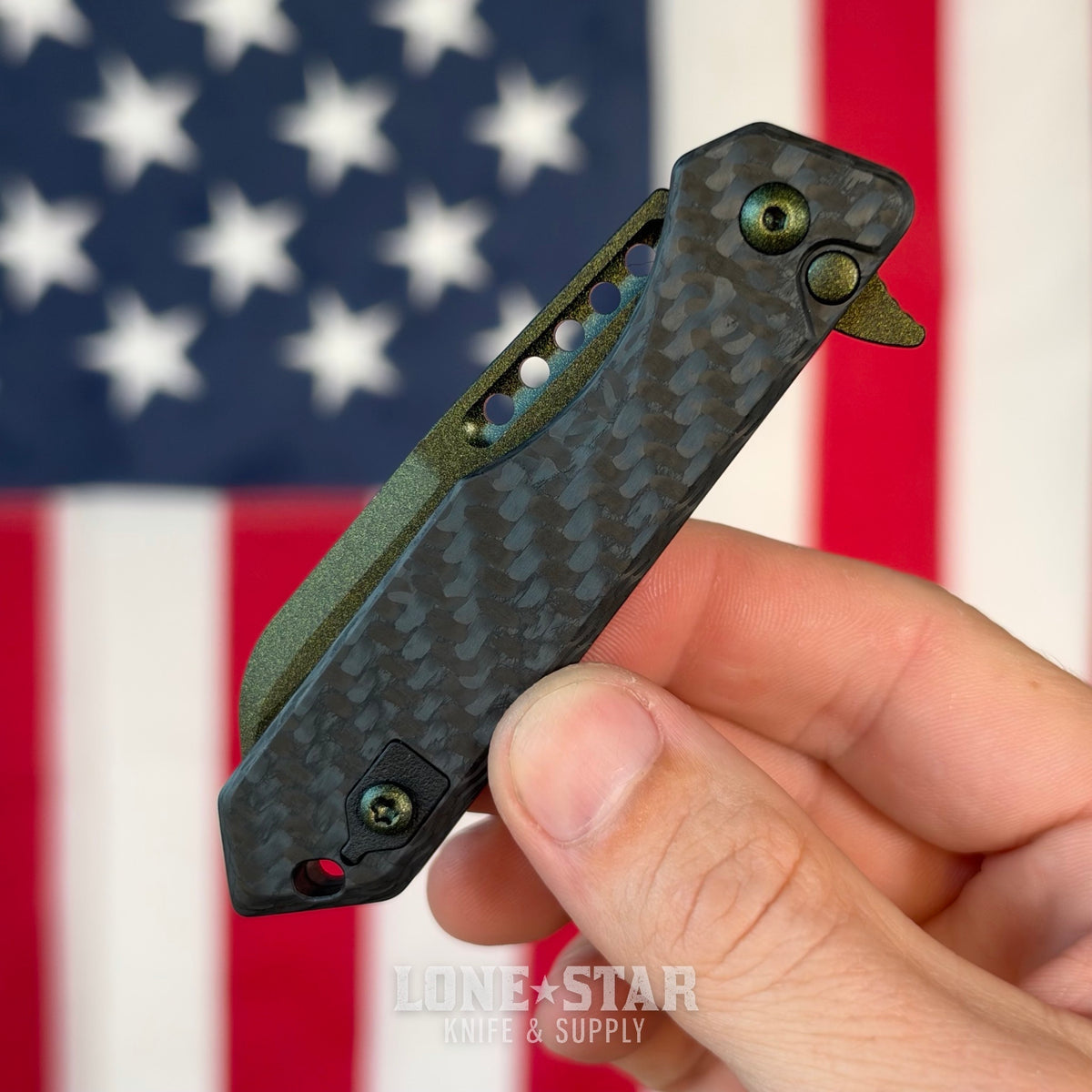 The Back Door: Heretic Jinn Manual - Metallic Green Carbon Fiber, MagnaCut Wharncliffe, Serial 055 - Made in USA (H213-MG-CF) (Trade In)