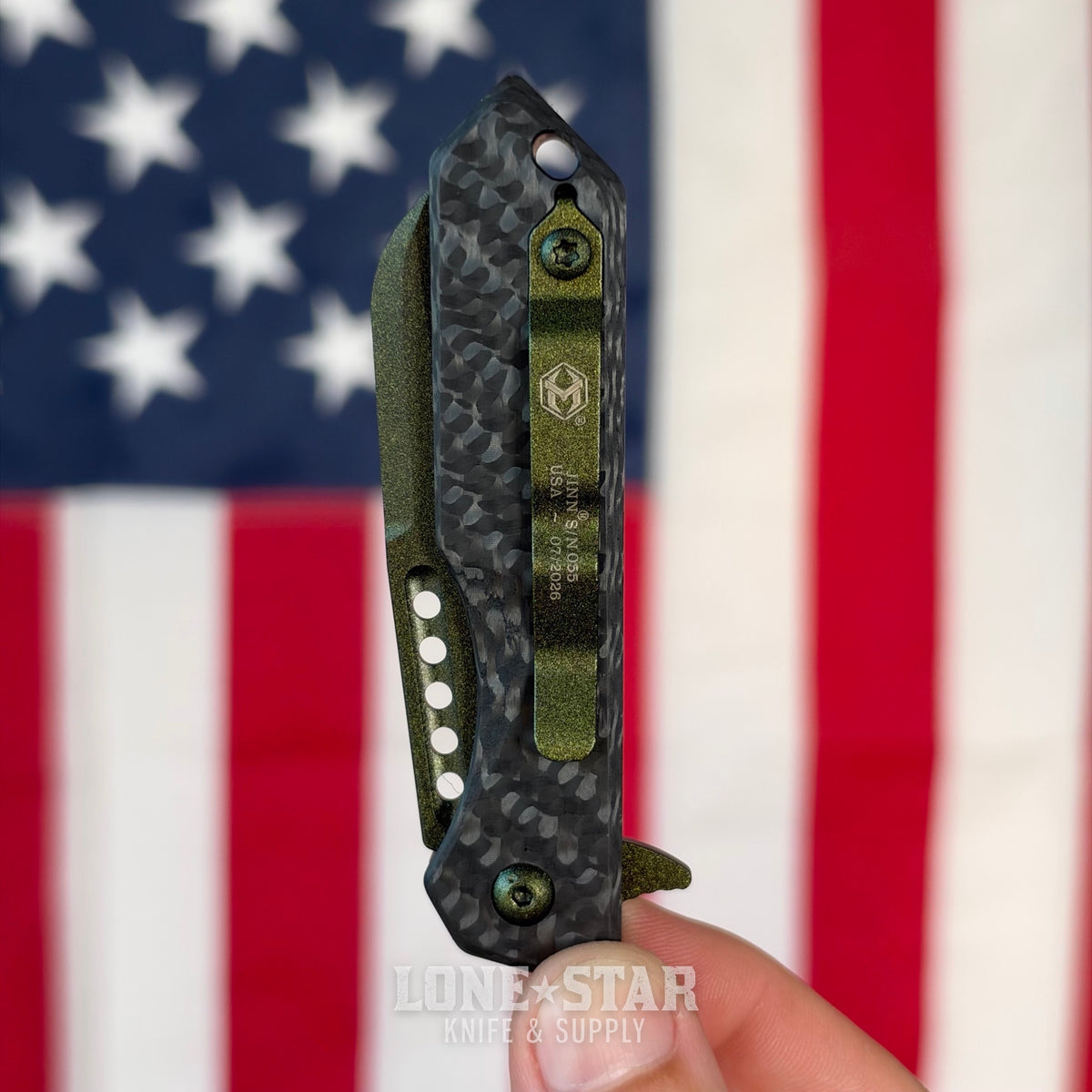 The Back Door: Heretic Jinn Manual - Metallic Green Carbon Fiber, MagnaCut Wharncliffe, Serial 055 - Made in USA (H213-MG-CF) (Trade In)