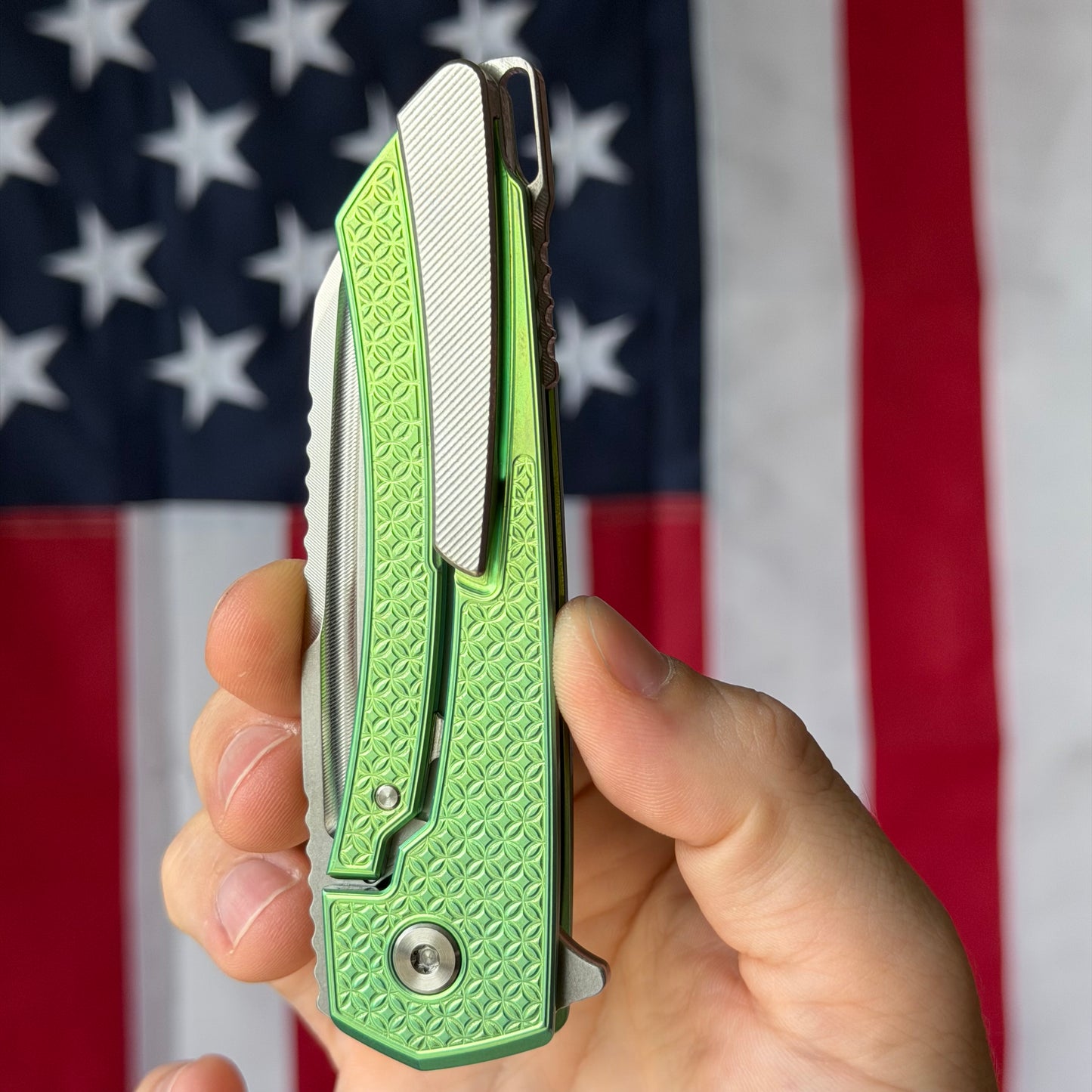 MachineWise Mojave 3.45" Frame Lock – Lime Green, Stars Pattern, S90V 61.4 HRC – Serial 1304 – Made in USA