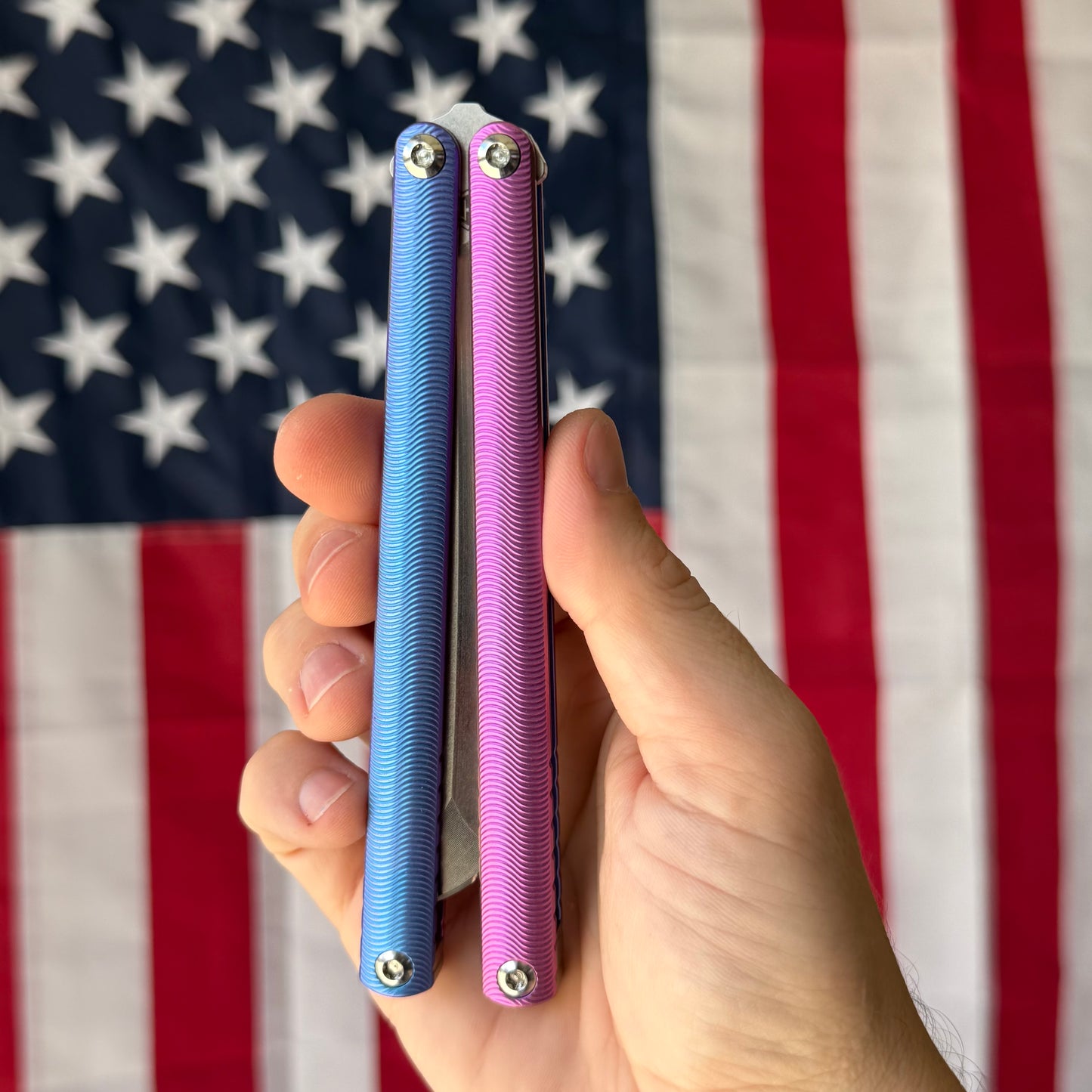 MachineWise Tottori 4.5" Balisong – Blue & Pink Two-Tone Titanium, Wave Pattern, S35VN – Serial 263 – BSA26 – Made in USA