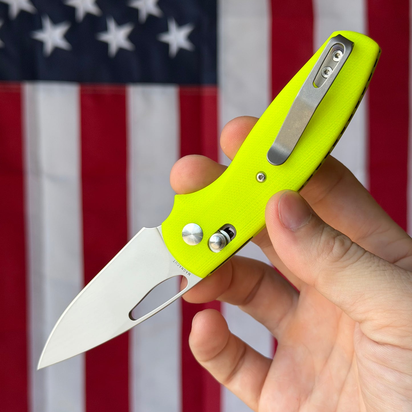 TRM BULLDOG Rev B 2.95" River-LOK – Safety Yellow G10 3D, MagnaCut – Made in USA