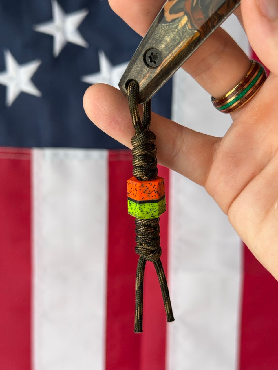 NET Hex Lanyard Bead - Green & Orange