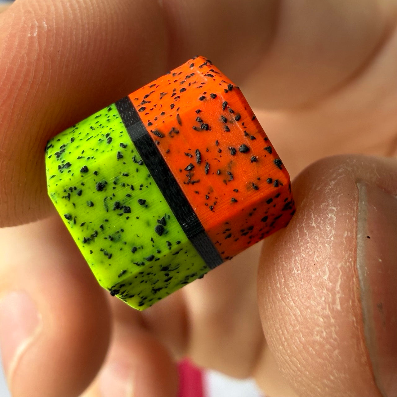 NET Hex Lanyard Bead - Green & Orange
