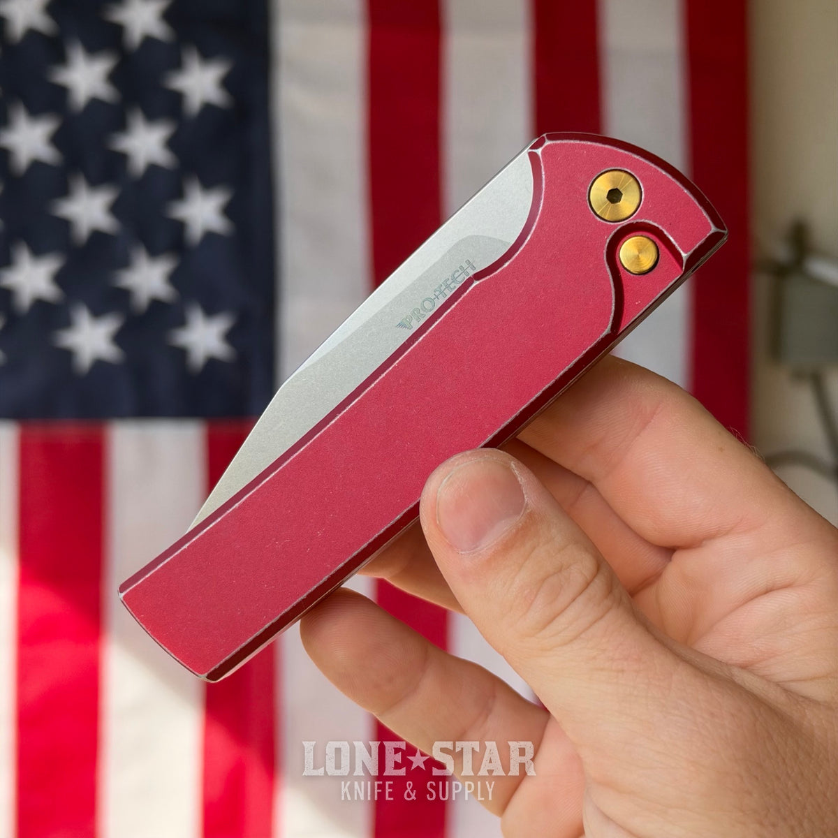 Pro-Tech Scapegoat Fullsize Auto, Ramon Chavez Design, Battleworn Red Aluminum, Stonewash MagnaCut, Gold PVD, CCKS Fall 2026 - Made in USA (CCKSF26.ScapegoatF.1)