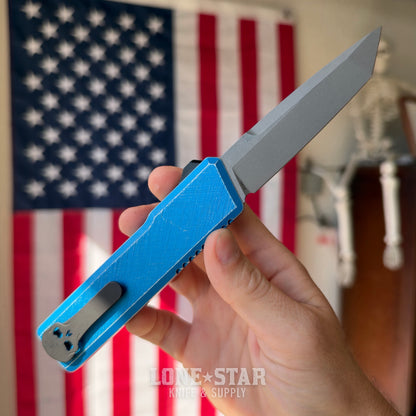 Chaves Dissident OTF Auto, M390 Tanto, CCKS Blue Anodized, Bolts Carbon Fiber Inlay, Black PVD Titanium Hardware - Made in USA (CHAVES-DISSIDENT-CCKS-BOLTS-TANTO)