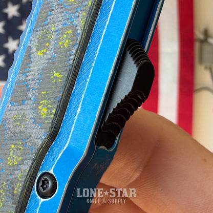 Chaves Dissident OTF Auto, M390 Tanto, CCKS Blue Anodized, Bolts Carbon Fiber Inlay, Black PVD Titanium Hardware - Made in USA (CHAVES-DISSIDENT-CCKS-BOLTS-TANTO)