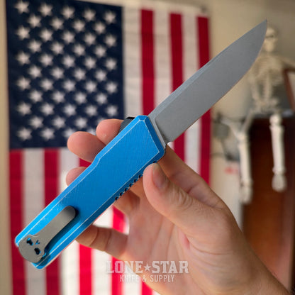 Chaves Dissident OTF Auto, M390 Drop Point, Battle Worn Blue Anodized, Nebula Carbon Fiber Inlay, Black PVD Titanium Hardware - Made in USA (CHAVES-DISSIDENT-BW-NEBULA-DP)