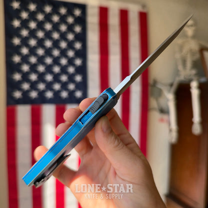 Chaves Dissident OTF Auto, M390 Tanto, Battle Worn Blue Anodized, Nebula Carbon Fiber Inlay, Black PVD Titanium Hardware - Made in USA (CHAVES-DISSIDENT-BW-NEBULA-TANTO)