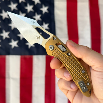 Microtech M-Stitch RAM-LOK 3.05" Manual – Tan Frag Aluminum, M390MK Stonewash – Made in USA (169MRL-10FRTA)
