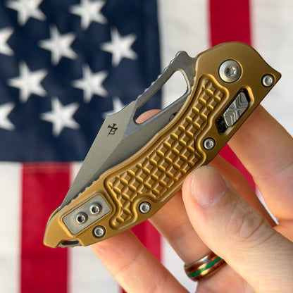 Microtech M-Stitch RAM-LOK 3.05" Manual – Tan Frag Aluminum, M390MK Apocalyptic – Made in USA (169MRL-10APFRTA)