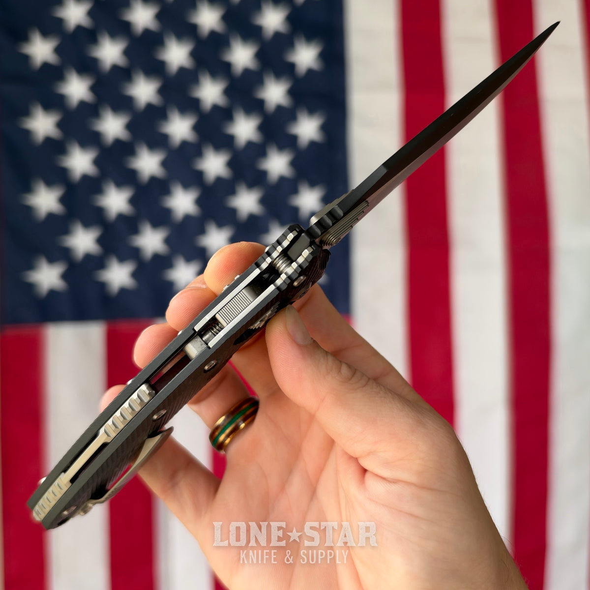 The Back Door: Microtech Amphibian Ram-Lok Manual Folder, 3.9" Two-Tone Black M390MK, Black Fluted G10 - Made in USA (137RL-1FLGTBK) (Used)