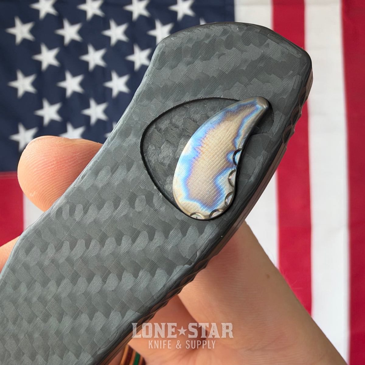 The Back Door: Heretic Hydra V4 Tanto OTF Auto, 3.5" CPM 20CV DLC, Carbon Fiber with Flamed Titanium Accents, Serial 146 - Made in USA (H406-6A-CF/FTI) (Trade In)