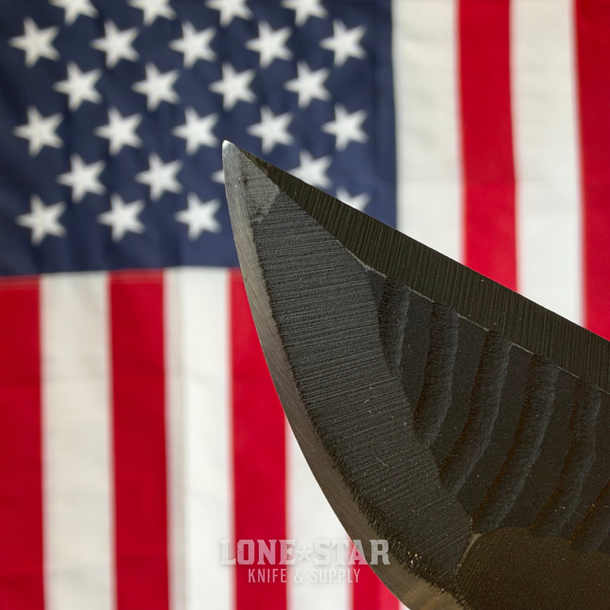 The Back Door: Severed Metal Works Squire V2 Fixed Blade, 8670 High Carbon, Stealth Gray Gunkote, Tan and Red G10, Serial 010 - Made in USA (Trade In)