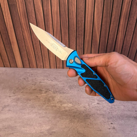 Microtech Socom Elite Auto Blue Aluminum, 4.0″ M390MK Blade, Made in USA (160A-10BL)