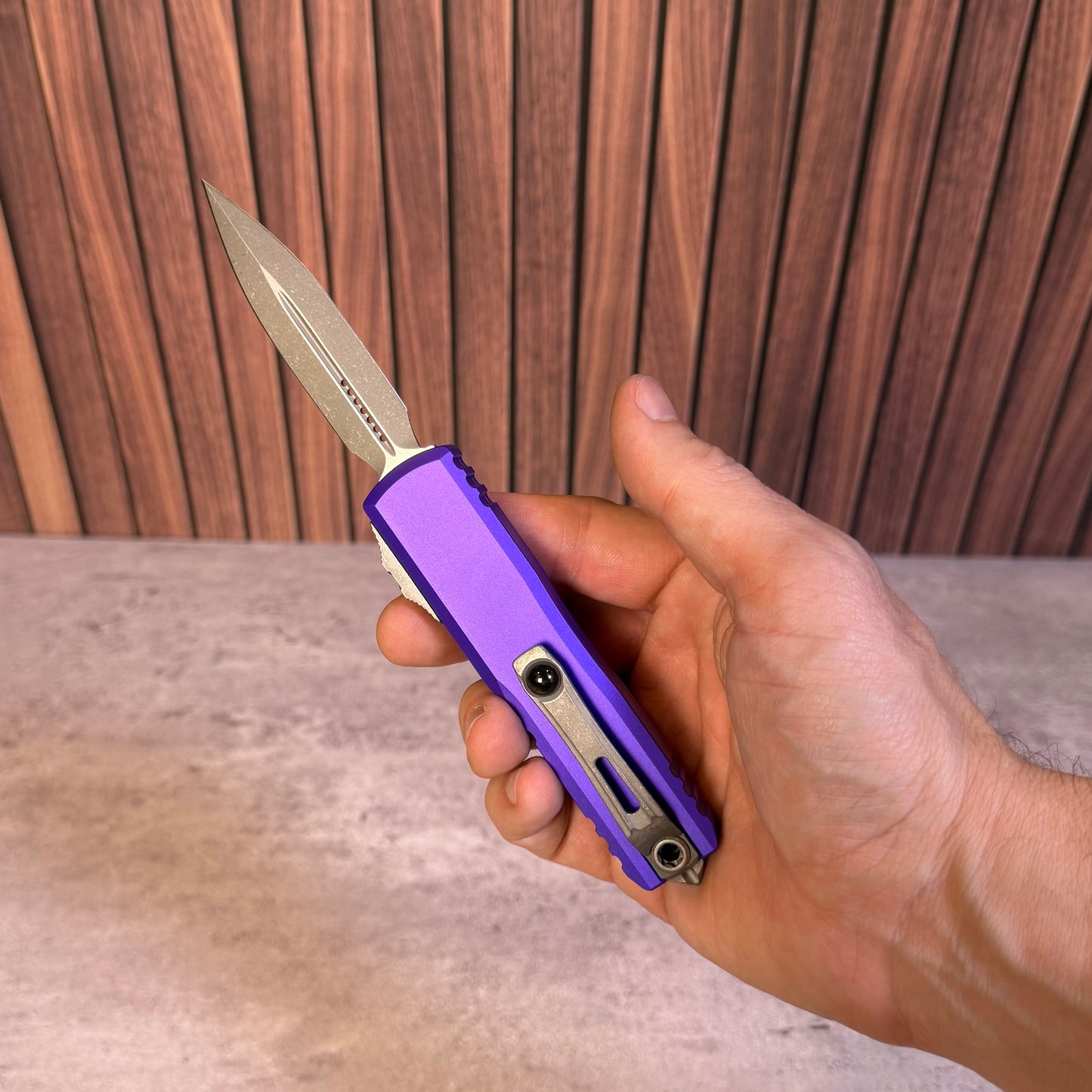 Microtech UTX-85 Gen IV D E Purple Aluminum, 3.1″ M390MK Blade, Apocalyptic, Made in USA (12324-10APPU)