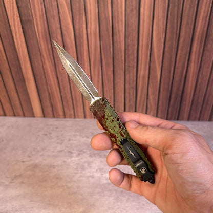 Dirac OTF Outbreak Signature Series, 2.9″ M390MK Blade, Made in USA (225-1OBDS)