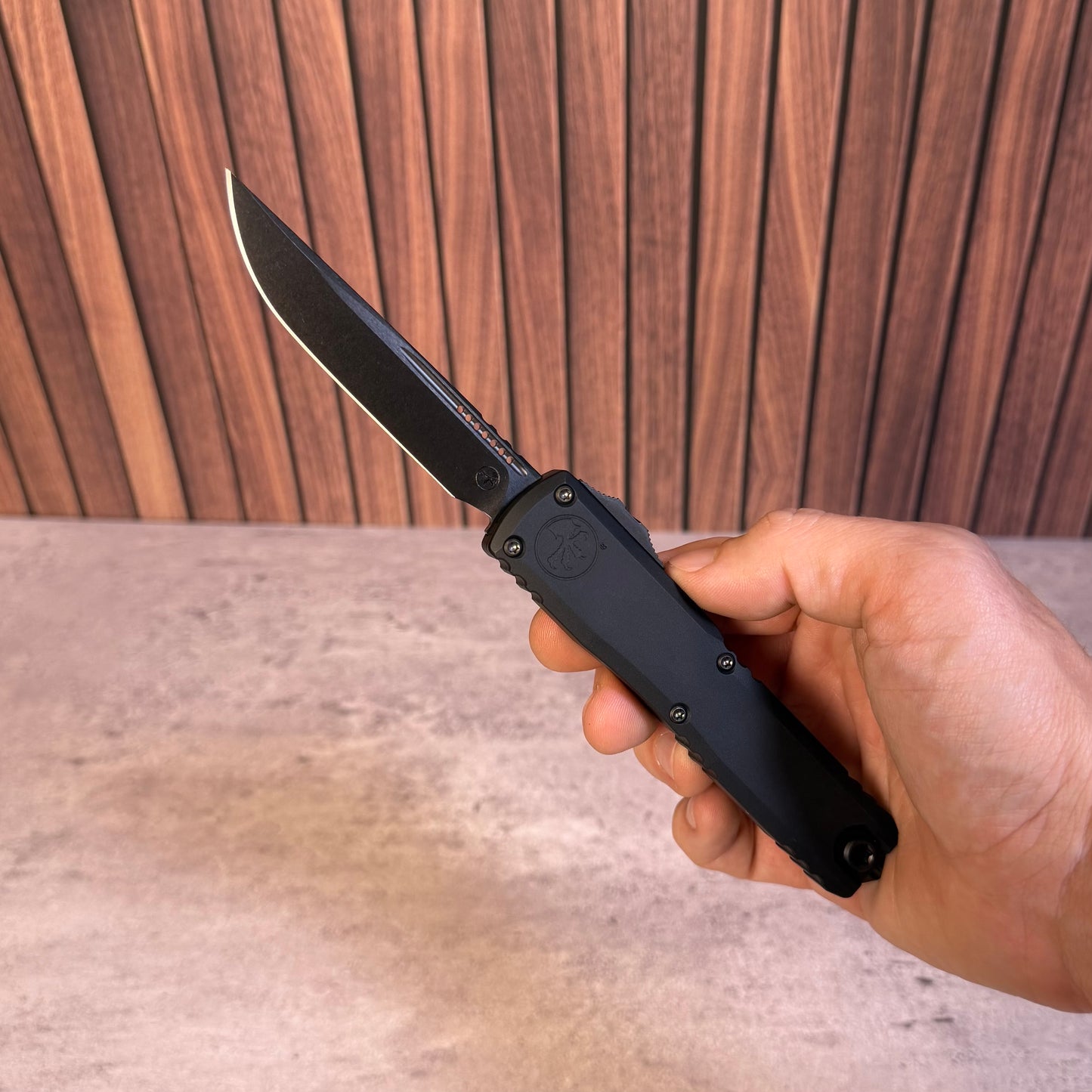 Ultratech Gen III ZBP S/E, 3.6″ M390MK Blade, DLC Shadow Signature Series (1121-1DLCTSH)