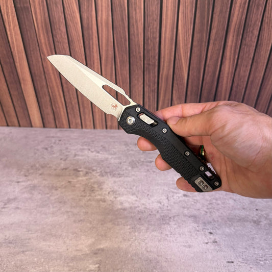 Microtech MSI Black S/E Tri-Grip, 3.9″ M390MK Blade, Made in USA (210T-10PMBK)