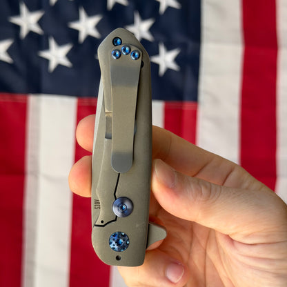 The Back Door: Chelette Knives Boaz (Used)