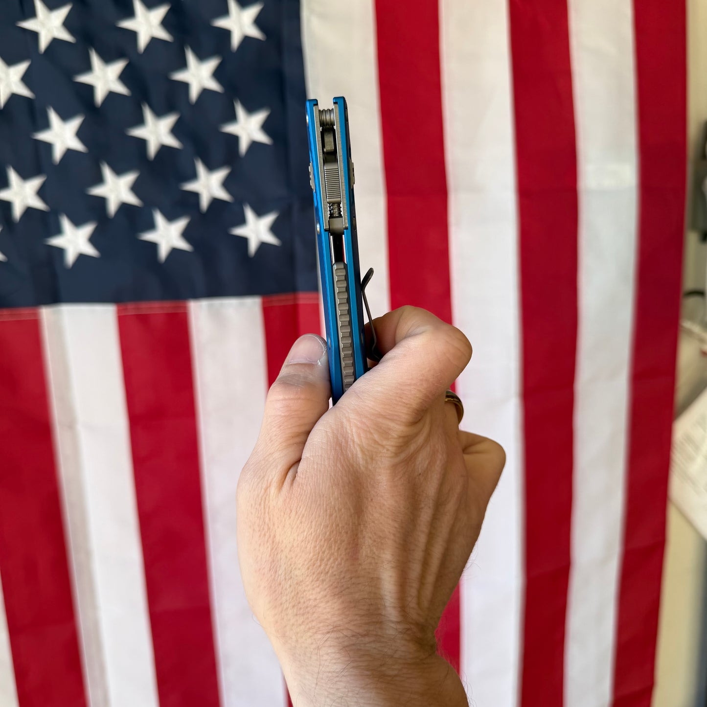 Stitch Ram‑Lok Knife – Blue Fluted Aluminum Handle, M390 MK Blade (Stonewash), RAM‑LOK Bar Lock – Made in USA (MCT18250 / 169RL‑10FLBL)