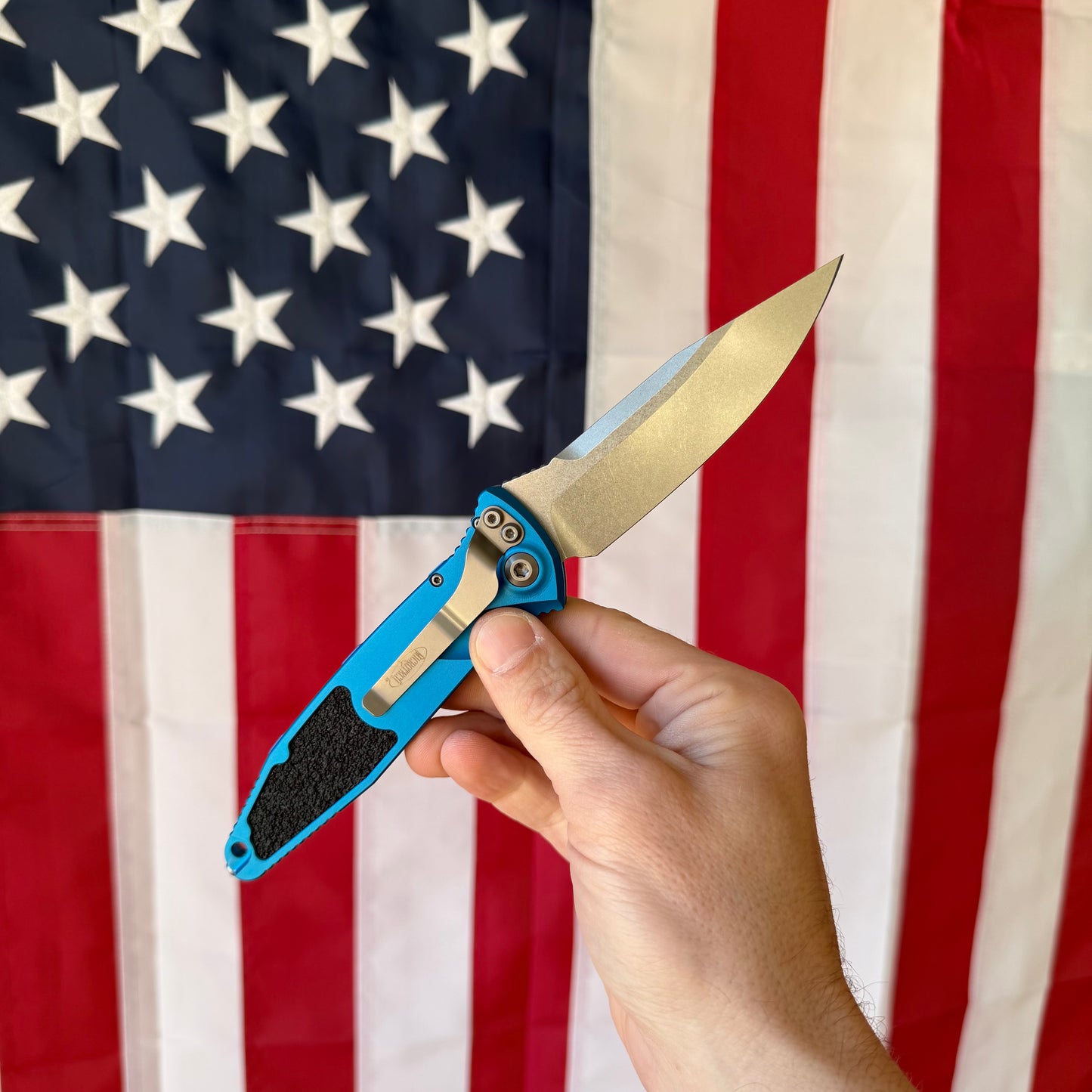 Microtech Socom Elite Auto Blue Aluminum, 4.0″ M390MK Blade, Made in USA (160A-10BL)