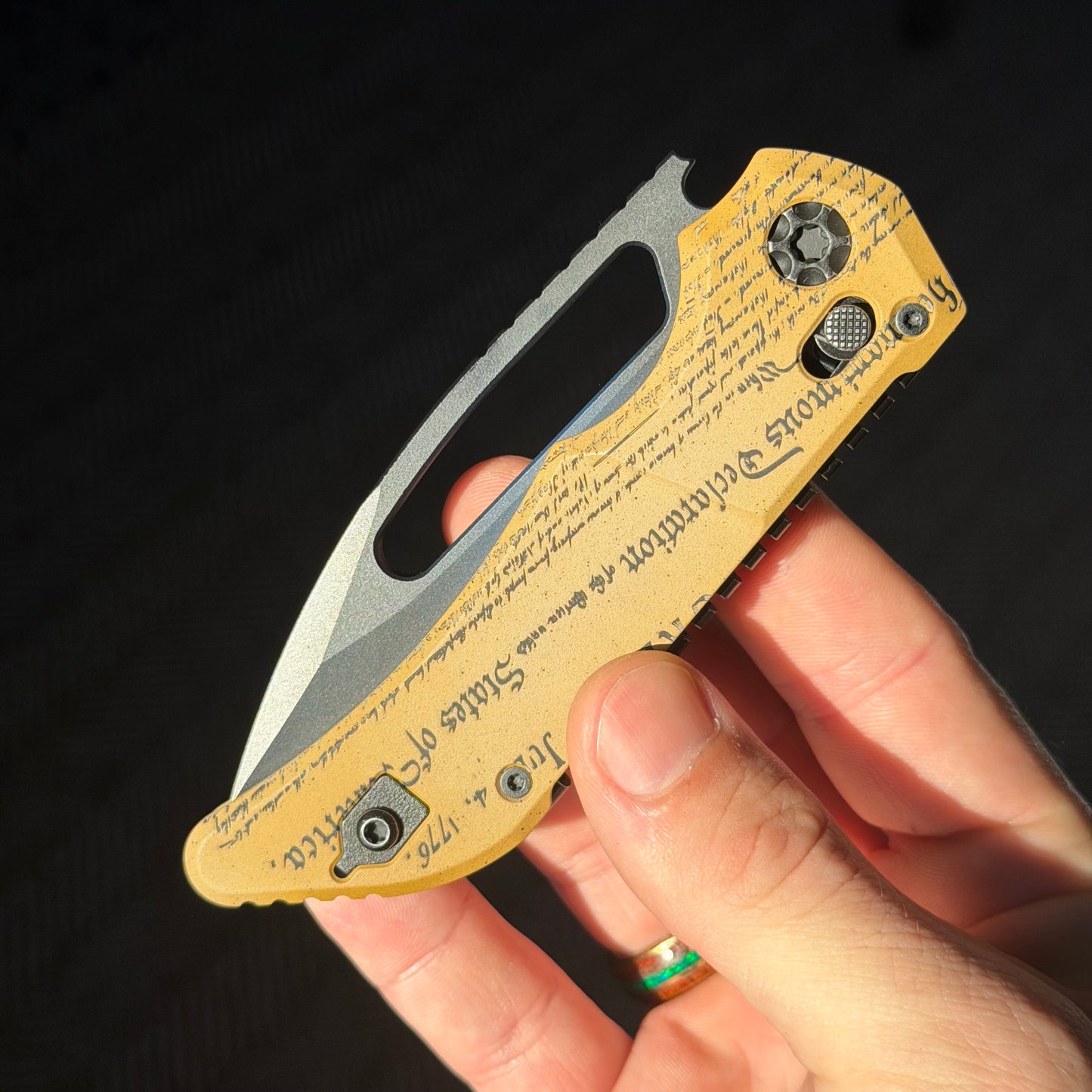 Heretic Koschei America 250 Edition - Crossbar Lock, MagnaCut, Serialized - Made in USA (H061-USA-250)