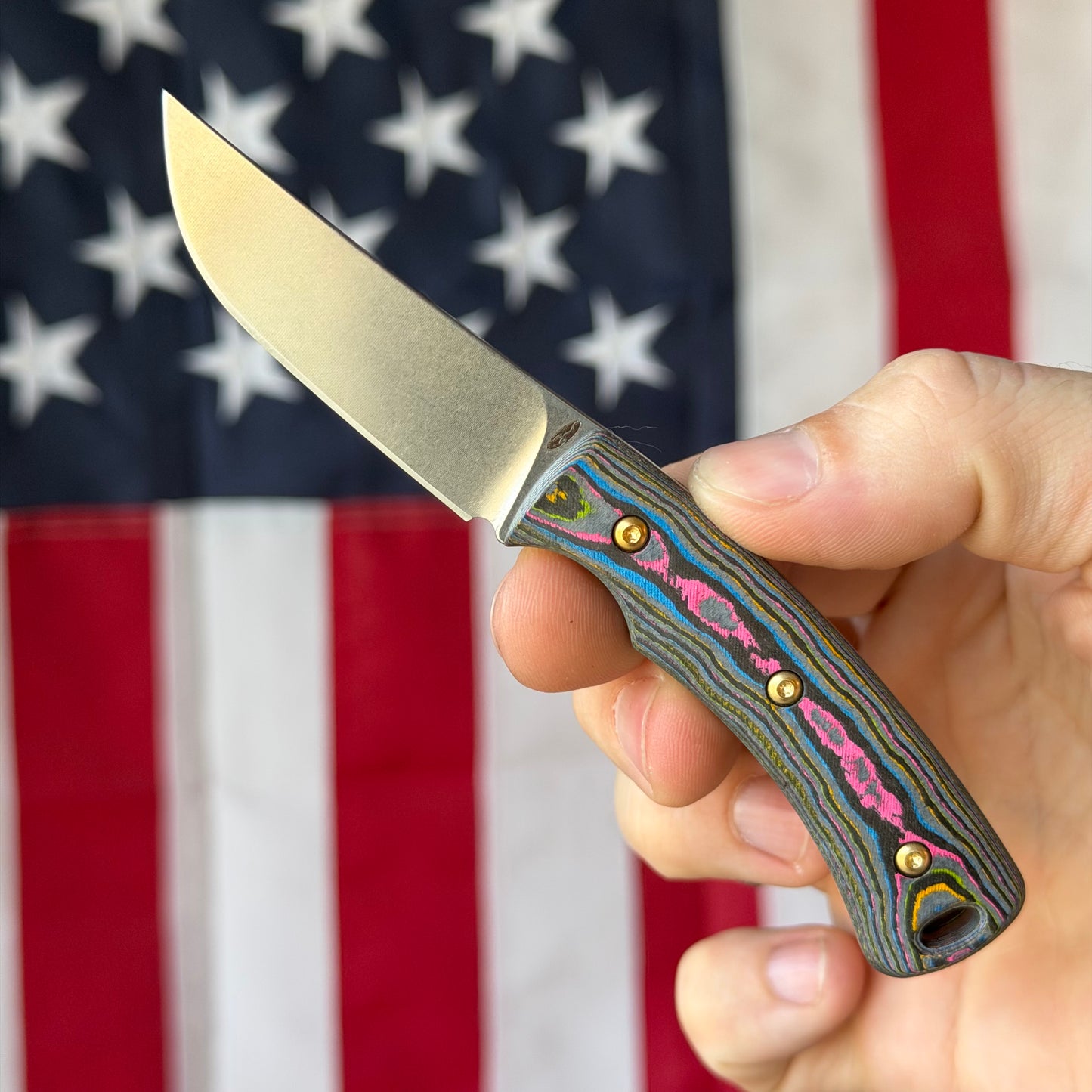 TRM TAGALONG Fixed Blade - CPM-MagnaCut, 80's Camo Carbon, Leather Taco Sheath - Made in USA (DLR-TAG-CC-80S)