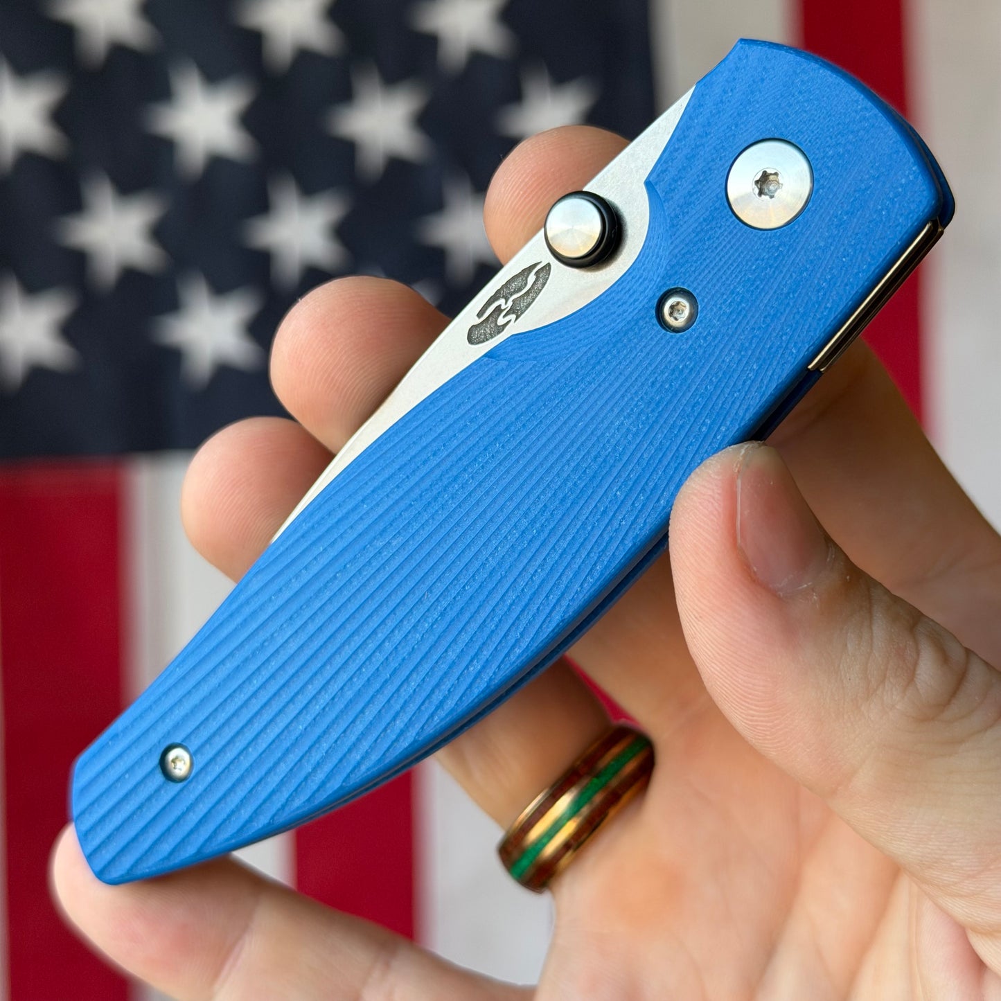 TRM ATOM Liner Lock - CPM-MagnaCut, Royal Blue G10 3D Sunburst, Titanium Liners - Made in USA (DLR-ATM-G10-SB-RB)