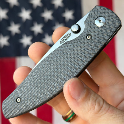 TRM ATOM Liner Lock - CPM-MagnaCut, Carbon Fiber 3D Sunburst, Titanium Liners - Made in USA (DLR-ATM-CF-SB)