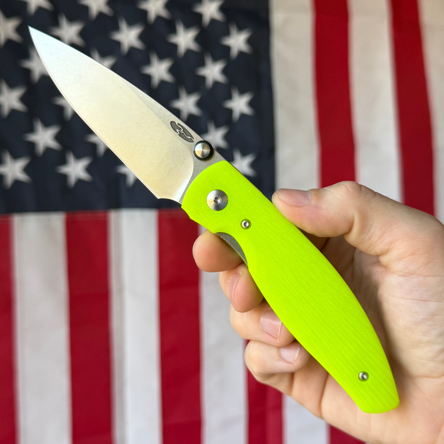 TRM ATOM Liner Lock - CPM-MagnaCut, Day Glo G10 3D Sunburst, Titanium Liners - Made in USA (DLR-ATM-G10-SB-DG)