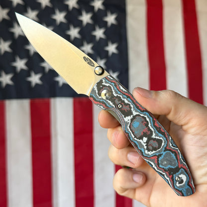 TRM ATOM Liner Lock - CPM-MagnaCut, Star Spangled Fat Carbon 3D, Titanium Liners - Made in USA (DLR-ATM-CC-3D)