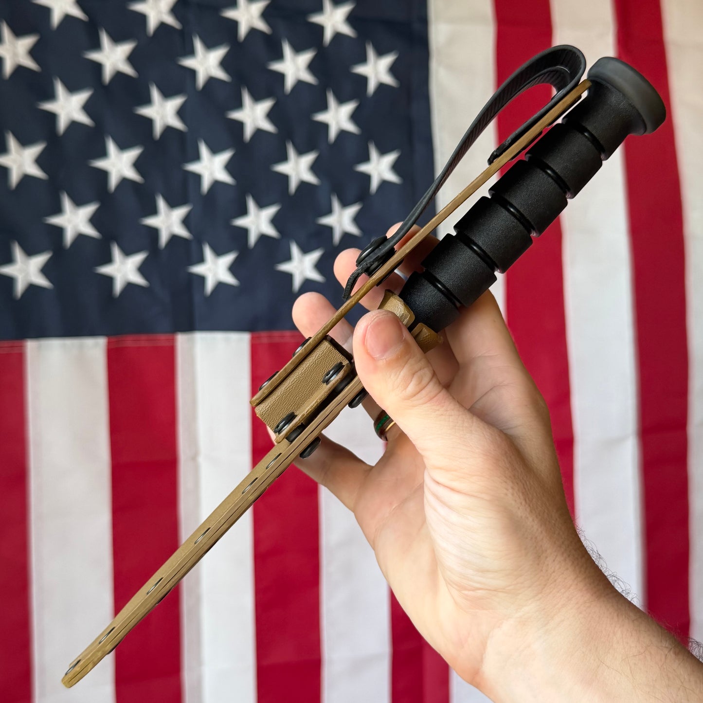 Spartan Blades KA-BAR - Flat Dark Earth CPM-MagnaCut Clip Point, Kraton G, USMC Profile - Made in USA (SB54DE)