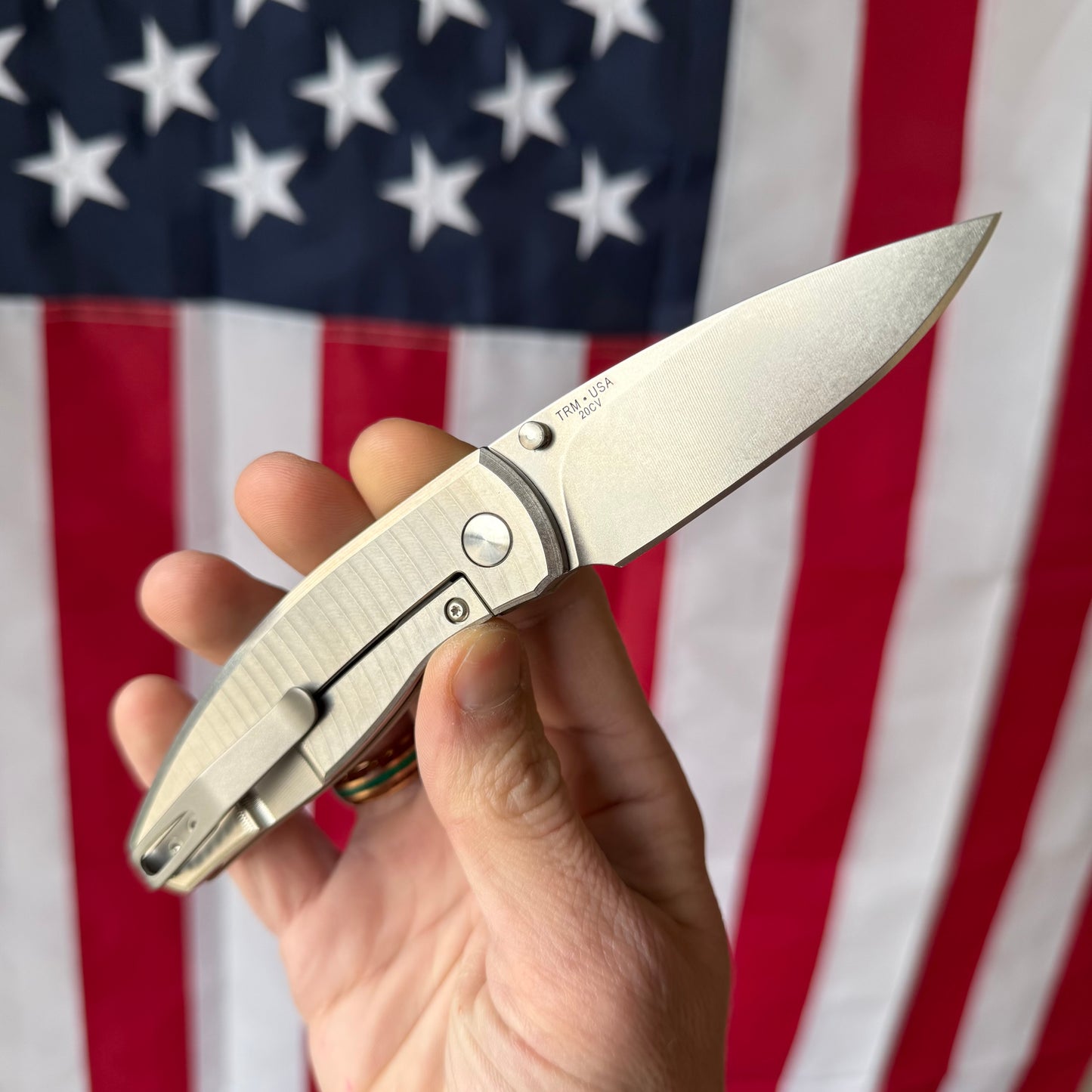 TRM NEUTRON2FL Rainbow Trout G10, 3.0″ 20CV Blade, Made in USA