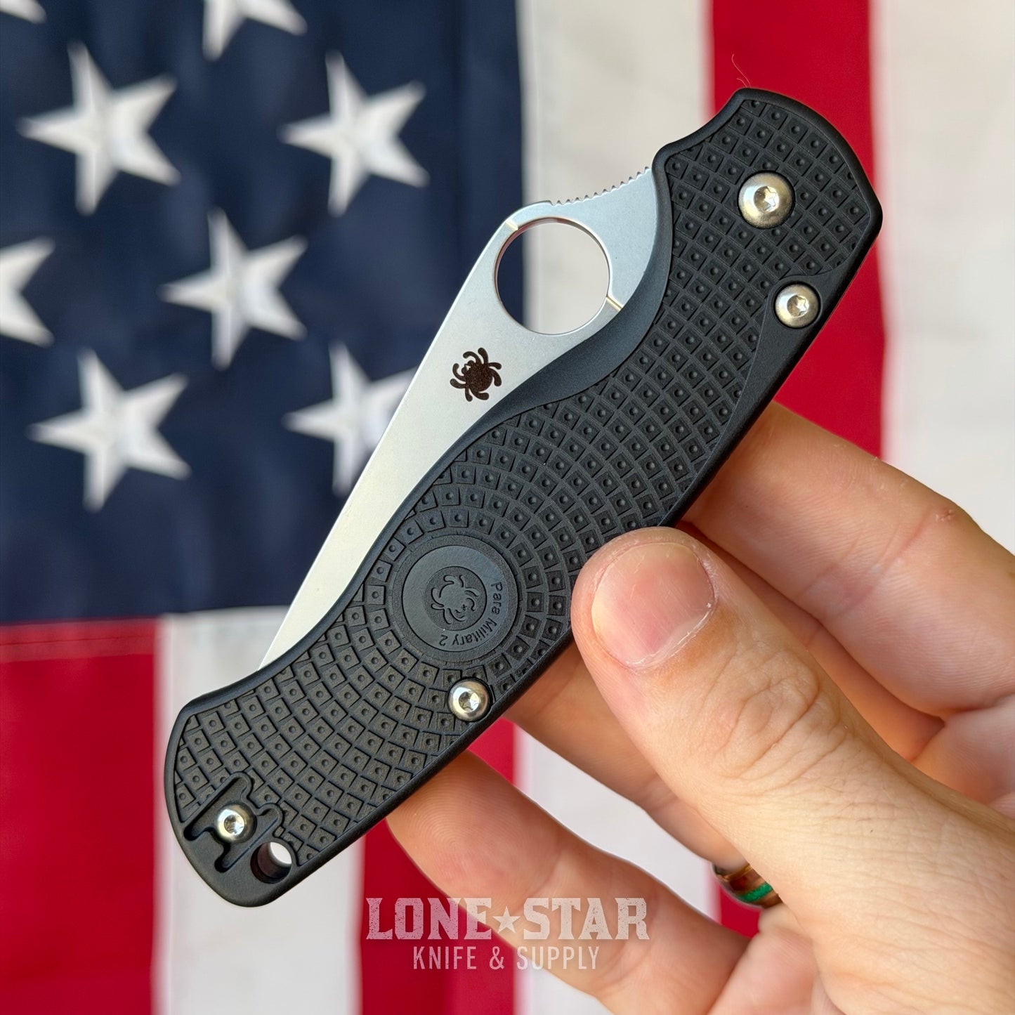 Spyderco Para Military 2 (PM2) Lightweight Folding Knife - 3.47" CTS BD1N, Black FRN - Made in USA (SC81PBK2)