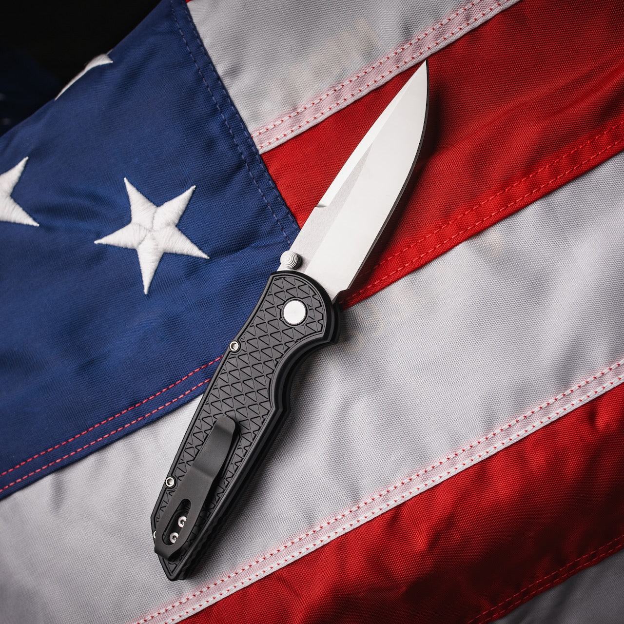 Pro-Tech TR-3 Integrity 3.5 inch MagnaCut Knife, Relic Textured Black Aluminum Handle, Satin Blade – Made in USA (INT1105-LTD)