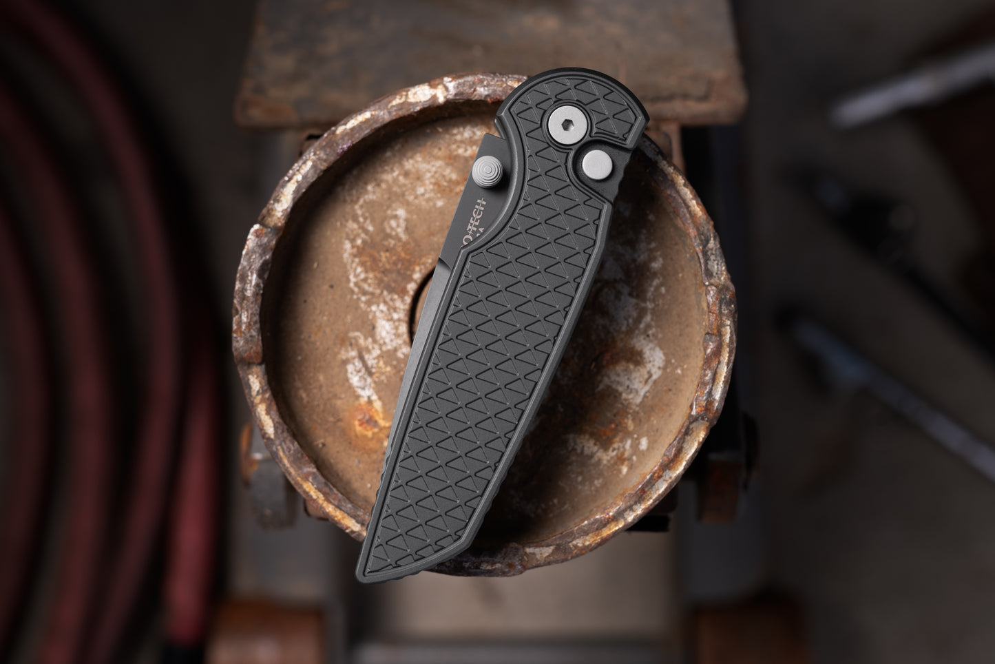Pro-Tech TR-3 Integrity Manual Knife - Relic Black Handle, DLC MagnaCut Blade (INT1106)