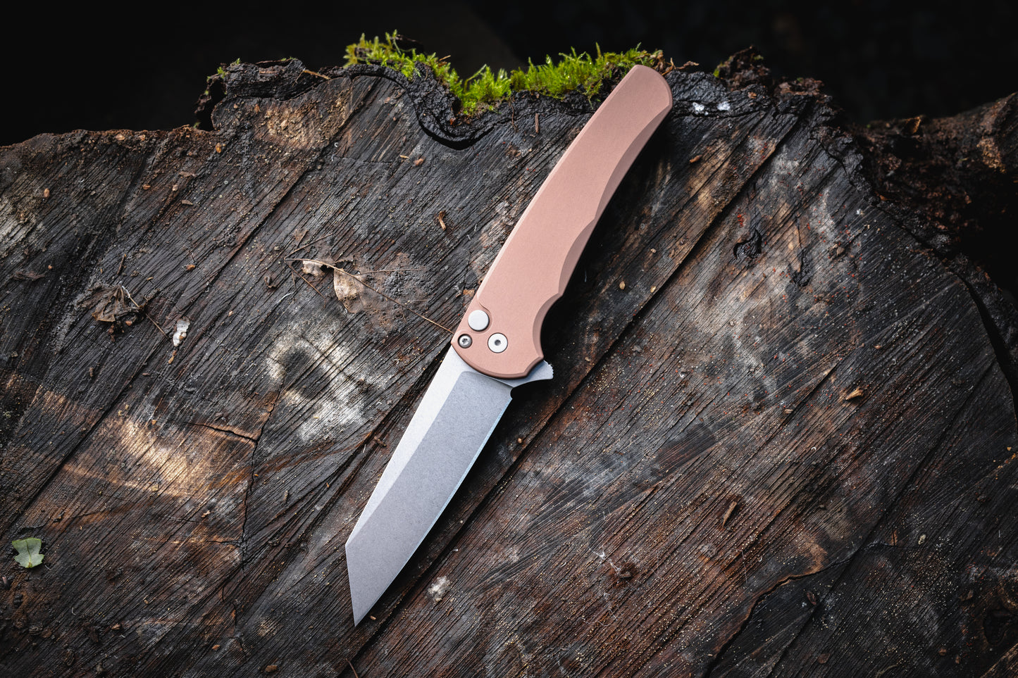 Pro-Tech Malibu Button Lock Knife, FDE Aluminum Handle, Stonewash MagnaCut Reverse Tanto Blade, 3.3″, Made in USA (5401-FDE)
