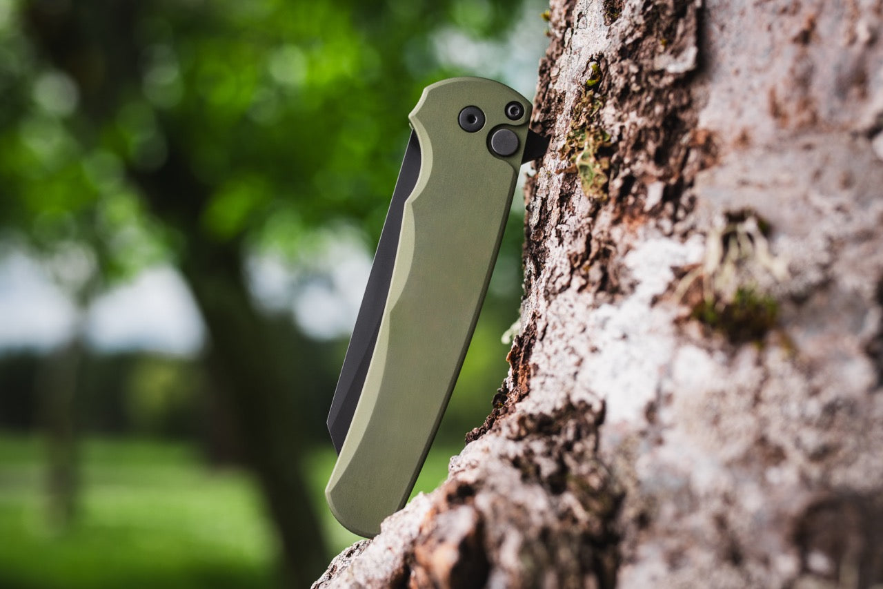 Pro-Tech Malibu 3.25" Button Lock Flipper – Green Aluminum, MagnaCut DLC Reverse Tanto – Made in USA (5403-Green)