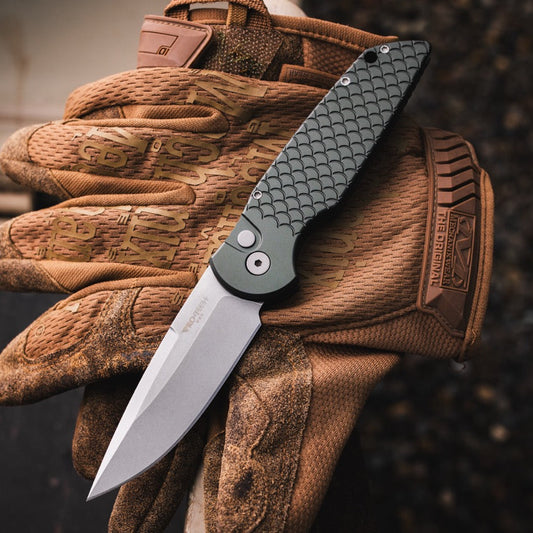 Pro-Tech TR-3 Tactical Response 3 Auto 3.5" – Green Fish Scale Handle, 154CM Stonewash Clip Point – Made in USA (TR-3 X1 SW Green)