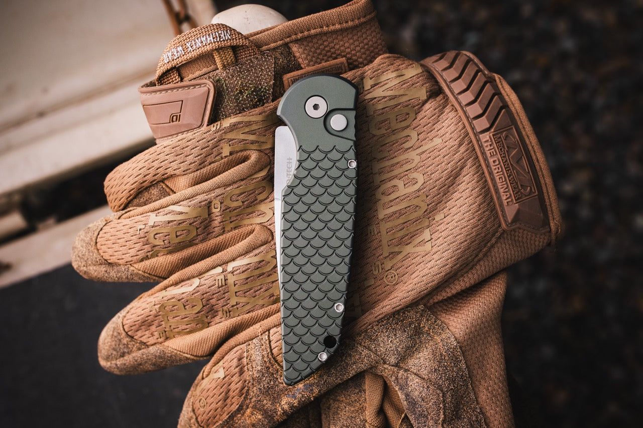 Pro-Tech TR-3 Tactical Response 3 Auto 3.5" – Green Fish Scale Handle, 154CM Stonewash Clip Point – Made in USA (TR-3 X1 SW Green)