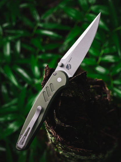 Pro-Tech Avalon - Green Knurled Aluminum, CPM-MagnaCut Manual - Made in USA (PN1101-Green)