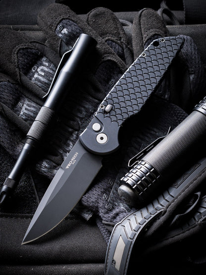 Pro-Tech TR-3 X1 Military Issue Black Fish Scale, 3.5 inch Black Clip Point Auto, Made in USA