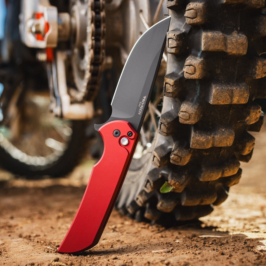 Pro-Tech Mordax - Red Aluminum, DLC CPM-MagnaCut Flipper - Made in USA (MX103-LTD Red)