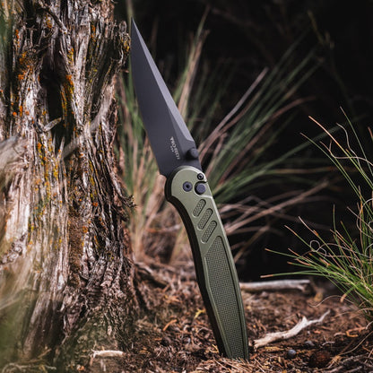 Pro-Tech Avalon - Battleworn Green Knurled Aluminum, DLC CPM-MagnaCut, Thumb Stud - Made in USA (PN1103-BW Green)