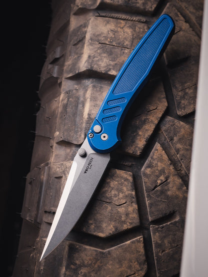 Pro-Tech Avalon - Battleworn Blue Aluminum, CPM-MagnaCut Manual - Made in USA (PN1101-BW Blue)