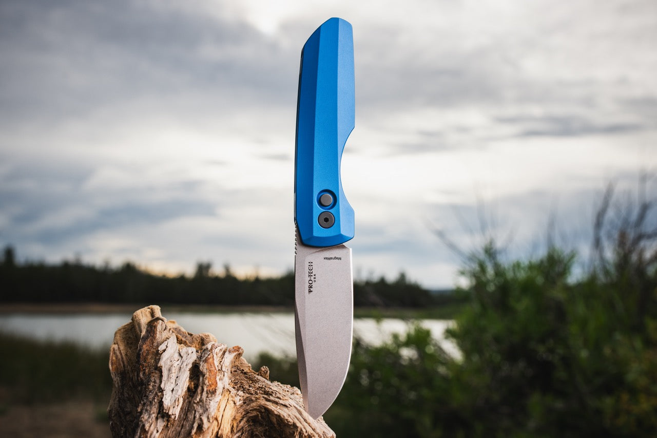 Pro-Tech Vero Synapse 2 - Blue Aluminum, CPM-MagnaMax Auto - Made in USA (VERO2101-Blue)